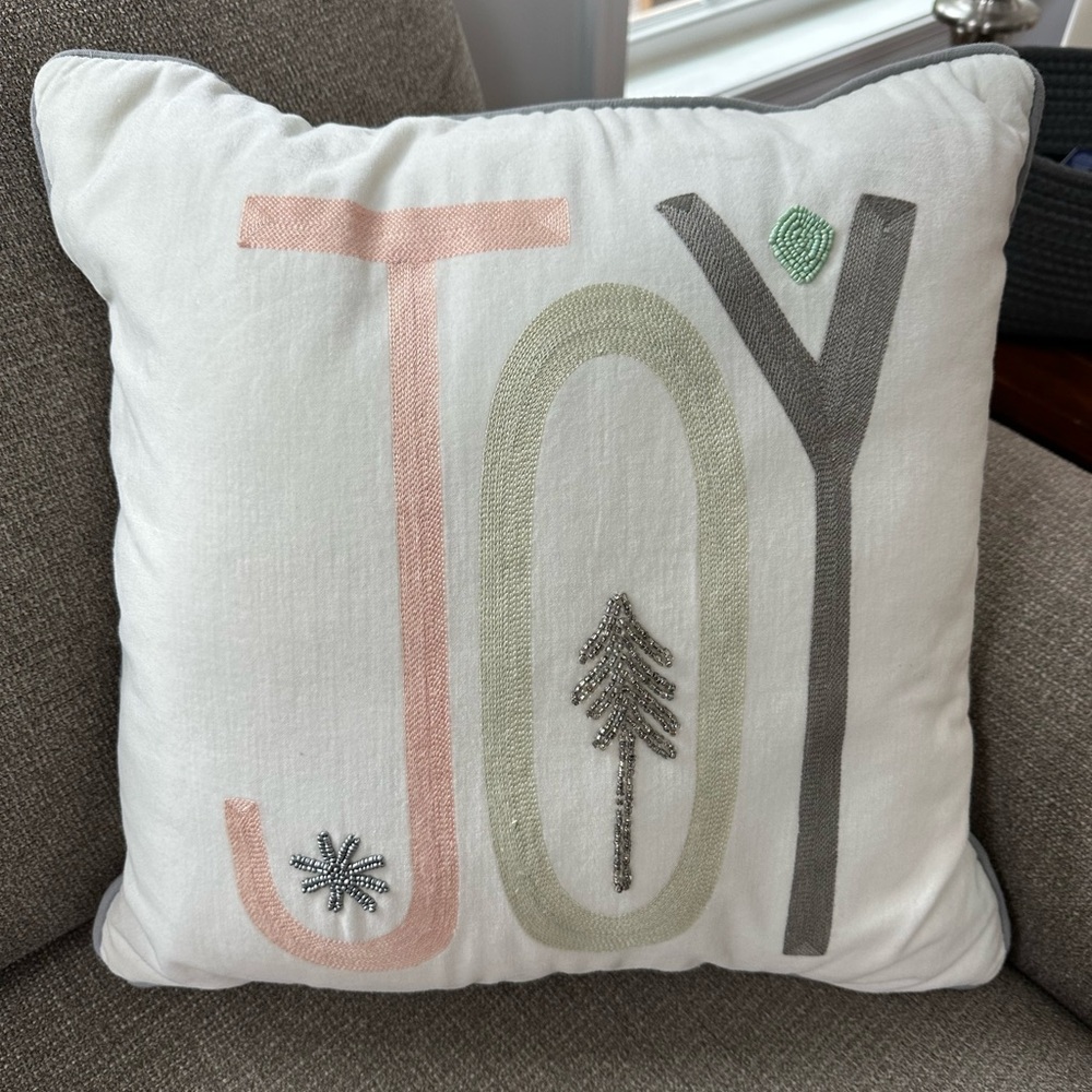 Threshold Holiday Pillow White and Pink Joy Design Beaded details Target - READ
